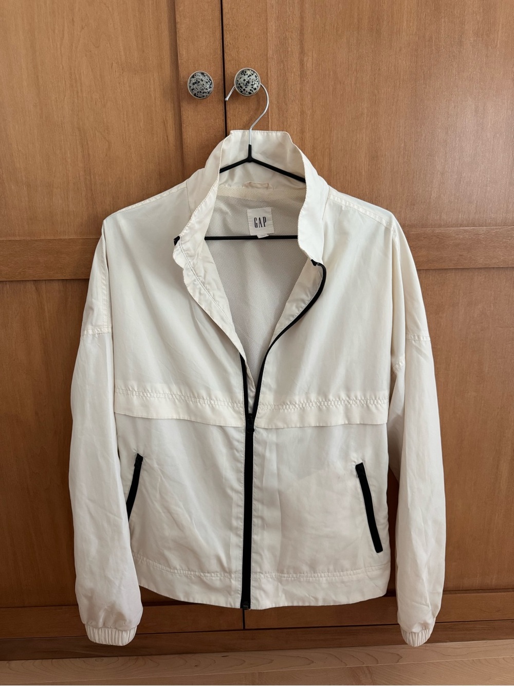 GAP Lightweight Windbreaker with Black Trim Zip Front